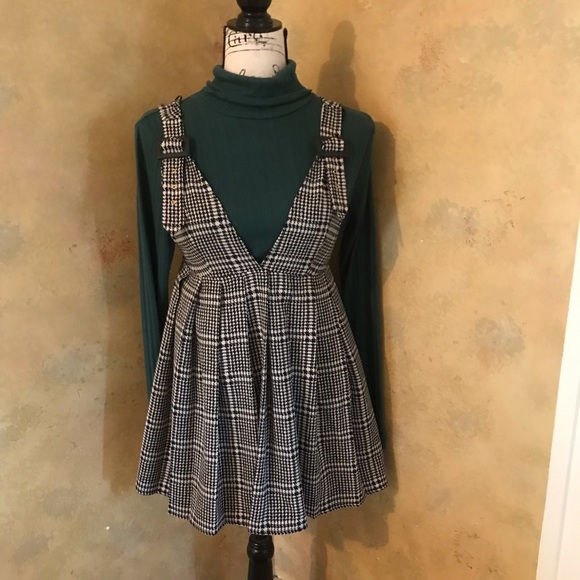 Zara Plaid Pinafore Dress - Picture 1 of 7